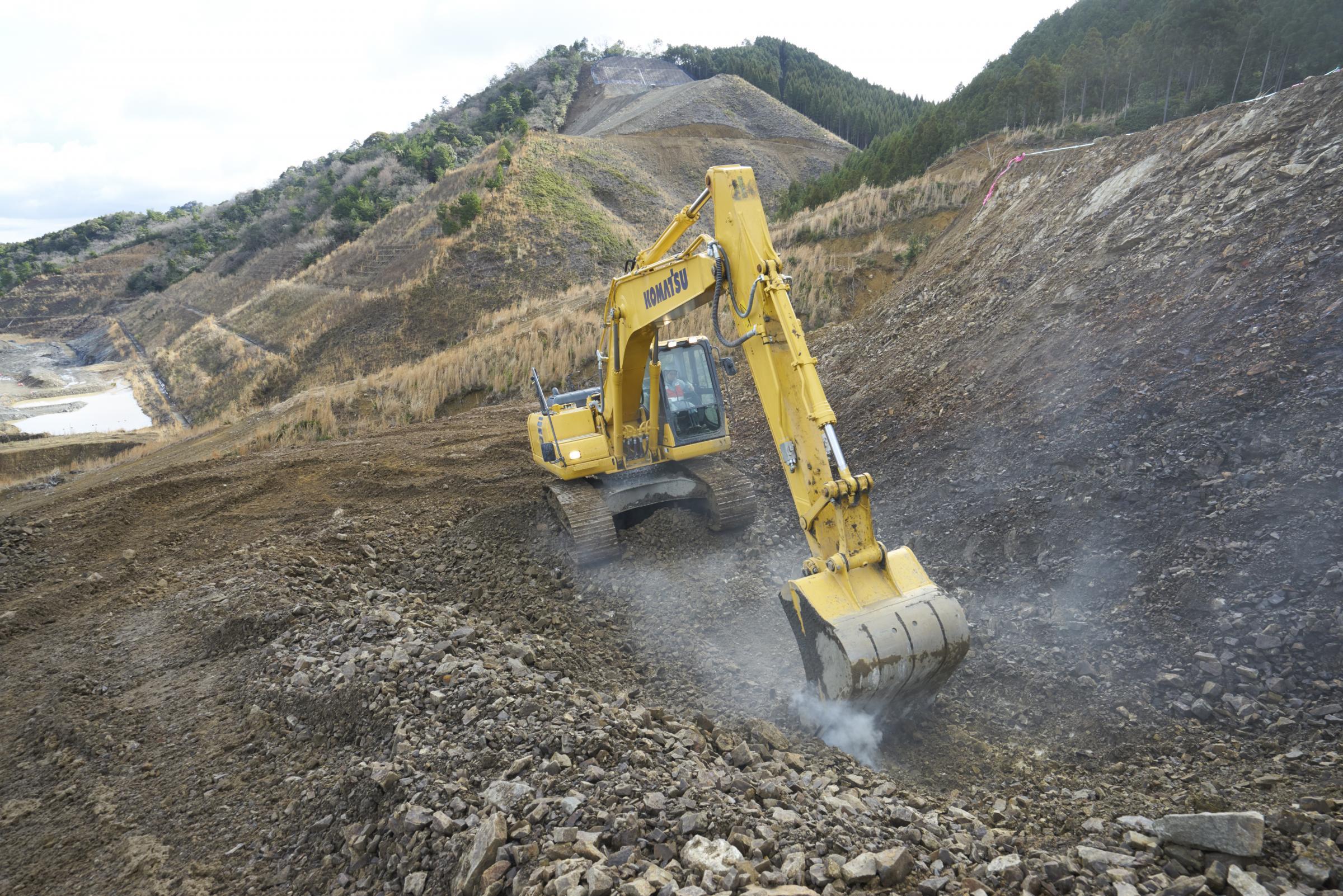 Komatsu Pc210 10mo Excavator To Redefine Industry Standards Komatsu